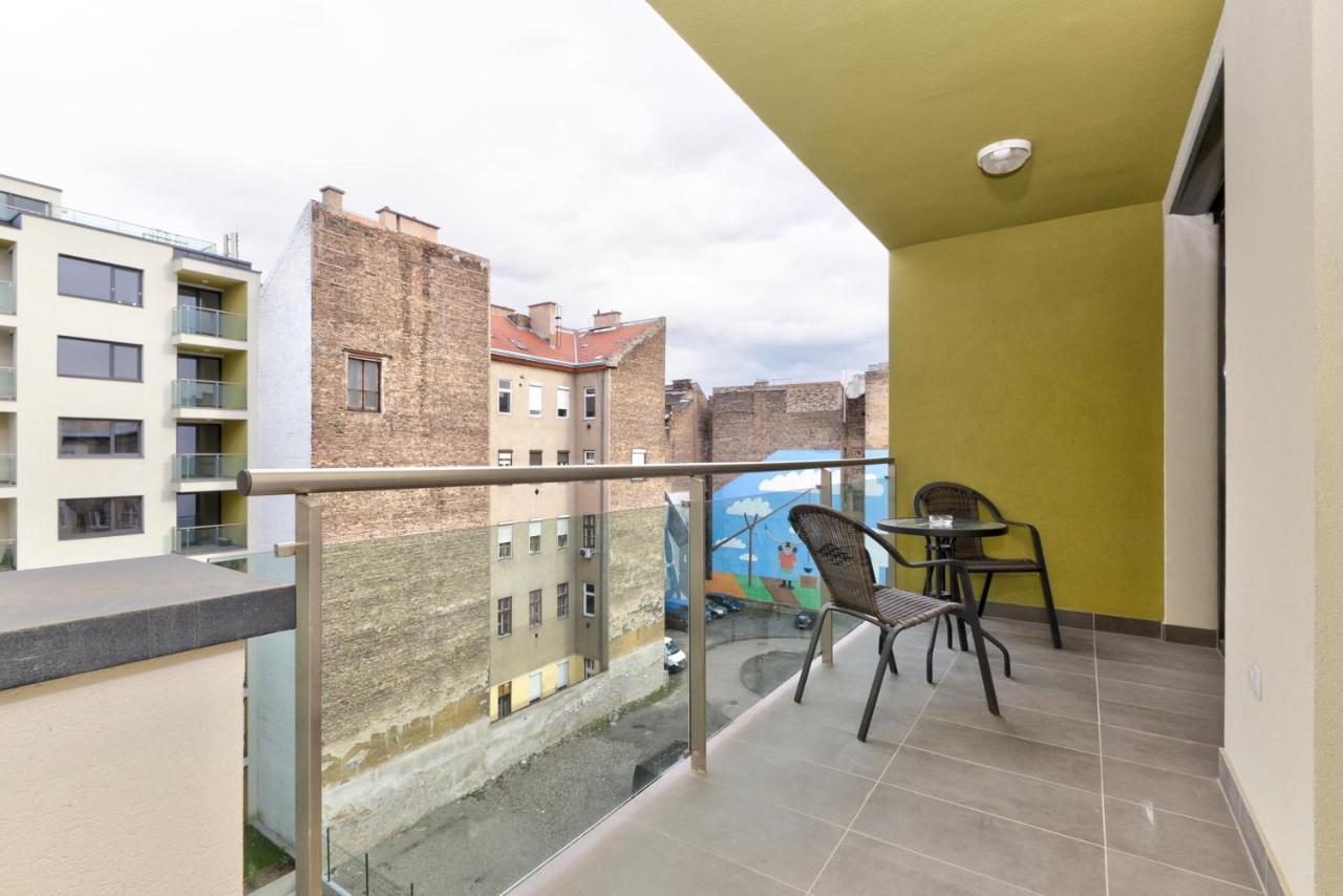 Bp Garden Apartment Budapeste Exterior foto